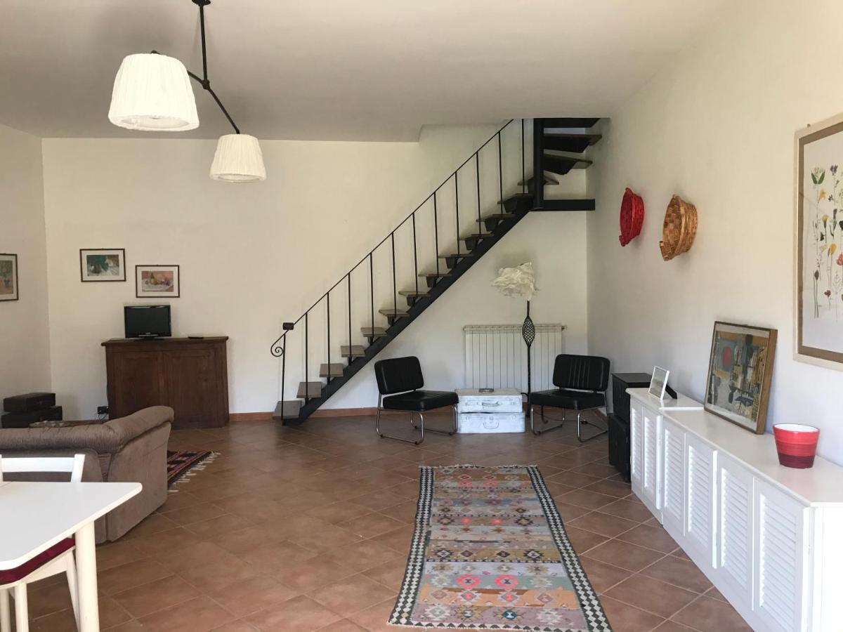 Appartamenti Il Capomandro SantʼAnatolia Extérieur photo